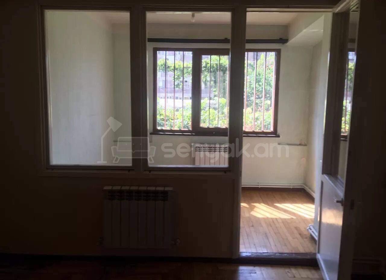 3 Սենյականոց Բնակարան, 61քմ, 1/9 հարկ, Կապիտալ Վերանորոգված