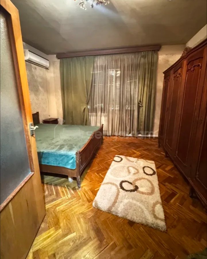 3 Սենյականոց Բնակարան, 75քմ, 2/9 հարկ, Նորմալ Վիճակում, Կահավորված