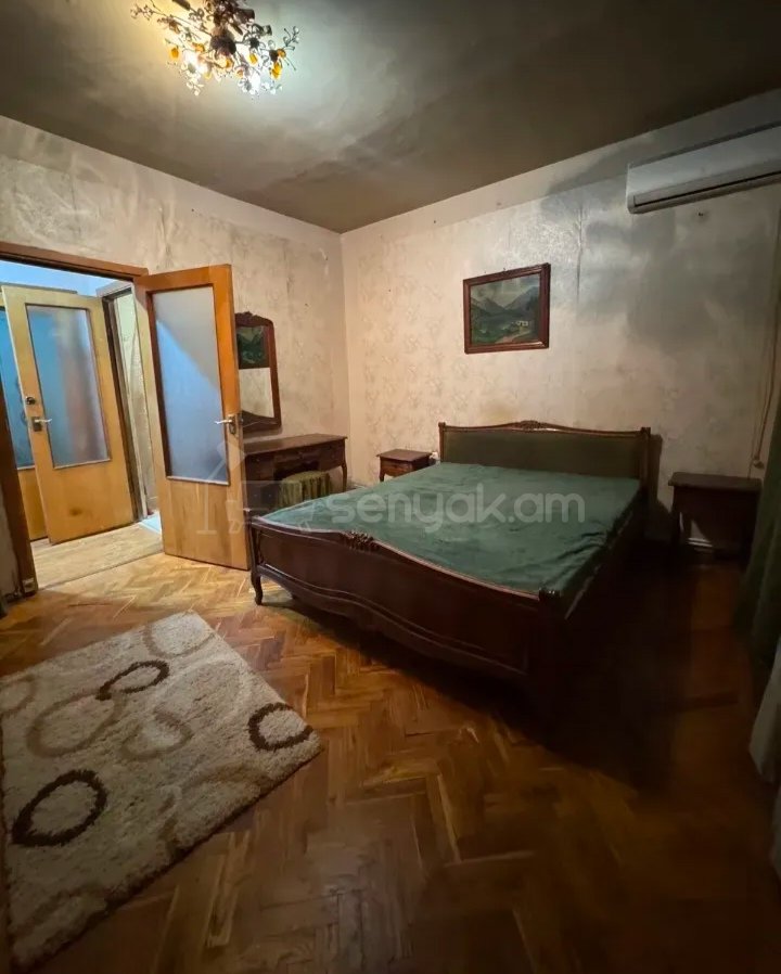 3 Սենյականոց Բնակարան, 75քմ, 2/9 հարկ, Նորմալ Վիճակում, Կահավորված