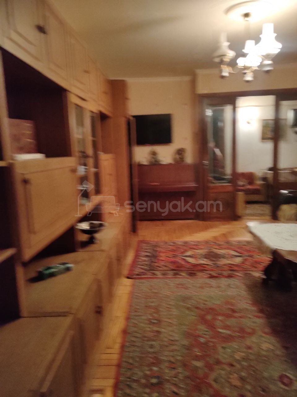 3 Սենյականոց Բնակարան Քարե Շենքում, 76քմ, 1/5 հարկ, Կոսմետիկ Վերանորոգված