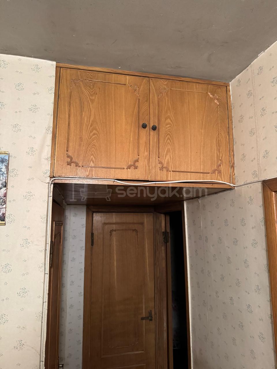 4 Սենյականոց Բնակարան, 96քմ, 3/9 հարկ, Նորմալ Վիճակում, Կահավորված, Արևկող