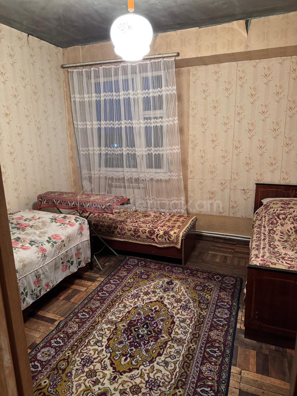 4 Սենյականոց Բնակարան, 96քմ, 3/9 հարկ, Նորմալ Վիճակում, Կահավորված, Արևկող