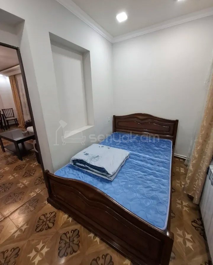 2 Սենյականոց Բնակարան, 60քմ, 5/9 հարկ, Նորմալ Վիճակում, Կահավորված