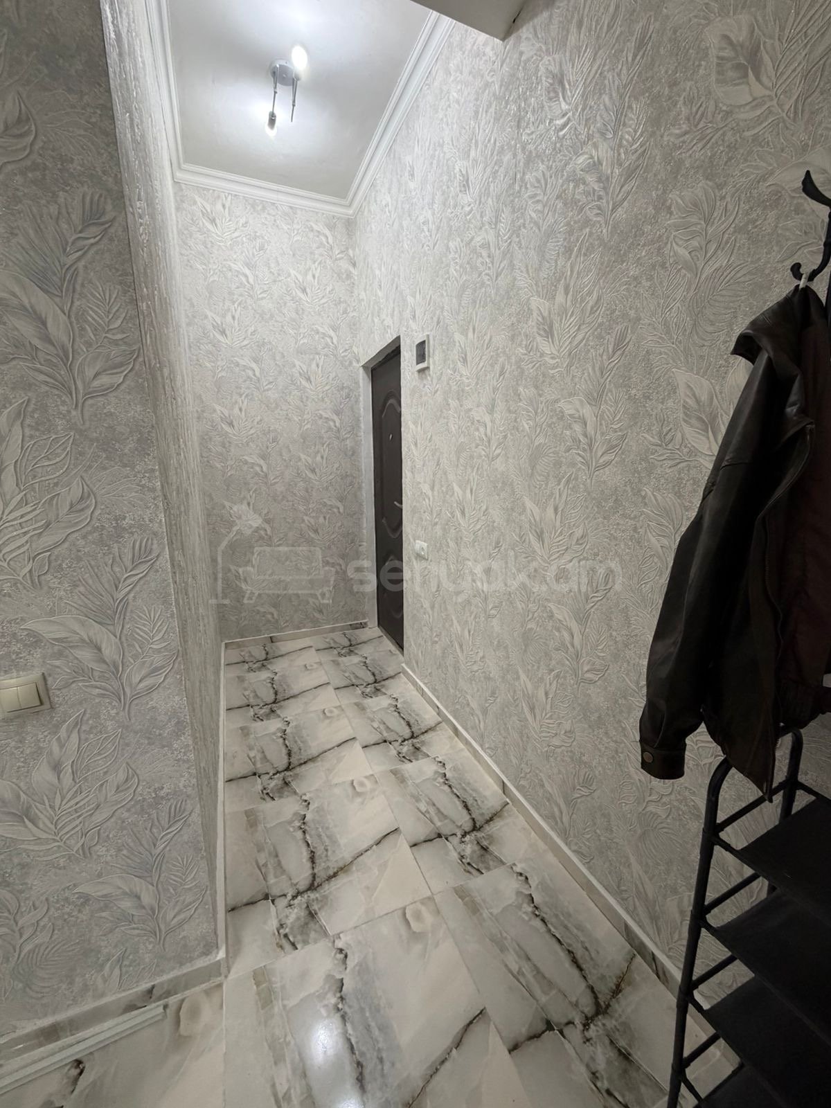 2 Սենյականոց Բնակարան Նորակառույցում, 42քմ, 9/9 հարկ, Կապիտալ Վերանորոգված, Կահավորված, Արևկող