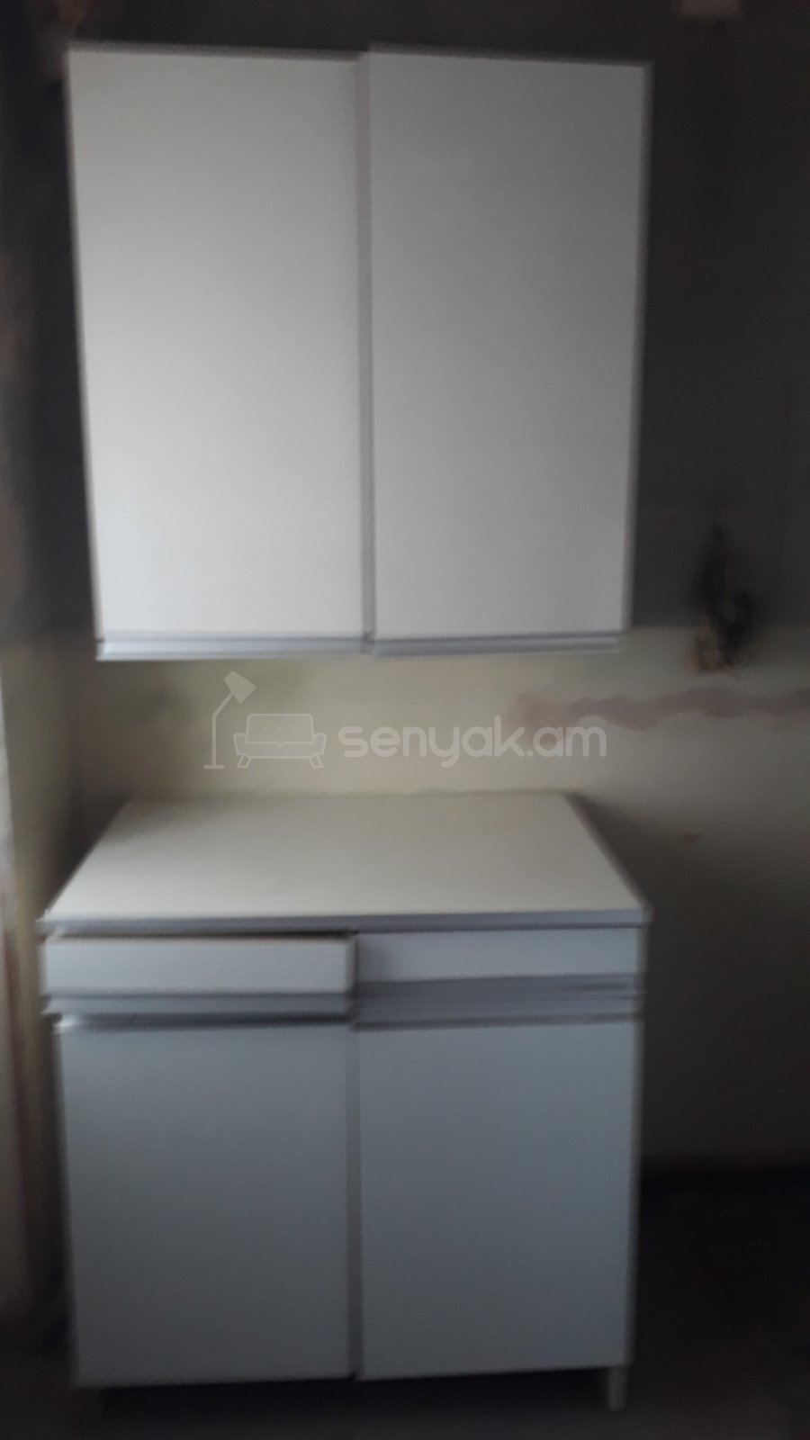 2 Սենյականոց Բնակարան Քարե Շենքում, 44քմ, 3/4 հարկ, Պետական Վիճակում