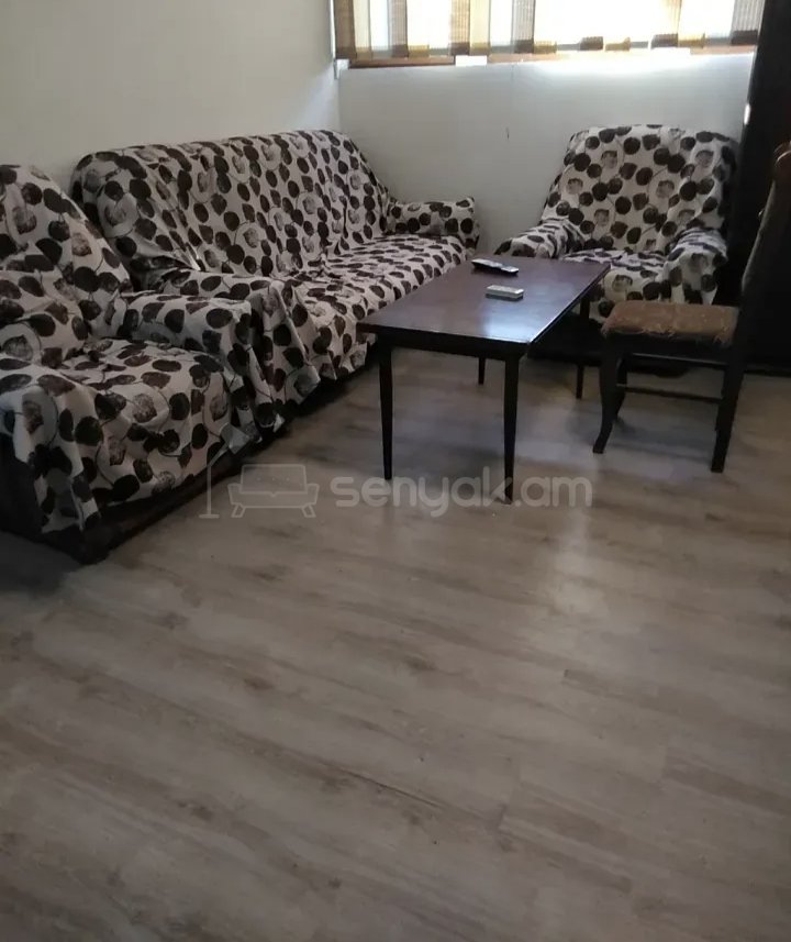 1 Սենյականոց Բնակարան Քարե Շենքում, 35քմ, 1/1 հարկ, Կոսմետիկ Վերանորոգված, Կահավորված