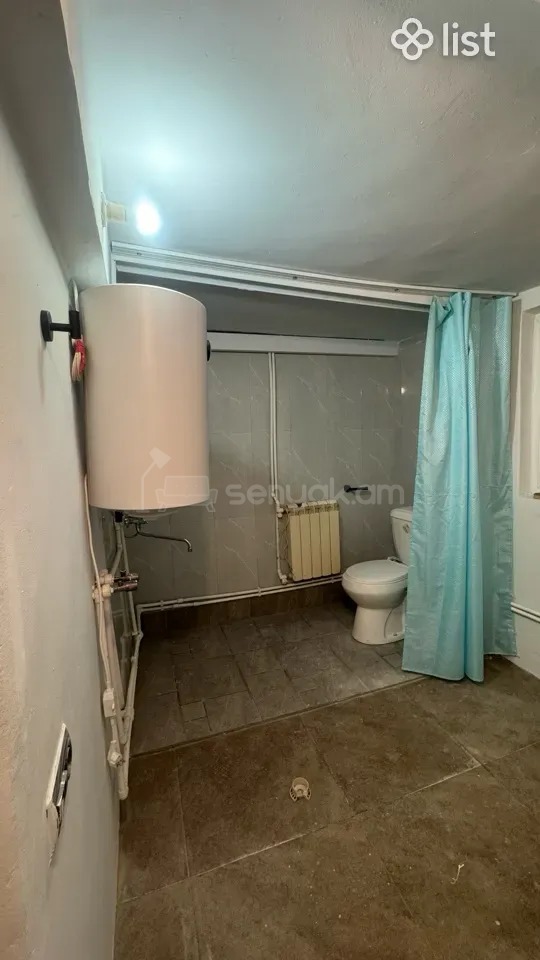 1 Սենյականոց Բնակարան Քարե Շենքում, 38քմ, 1/1 հարկ, Կապիտալ Վերանորոգված, Կահավորված