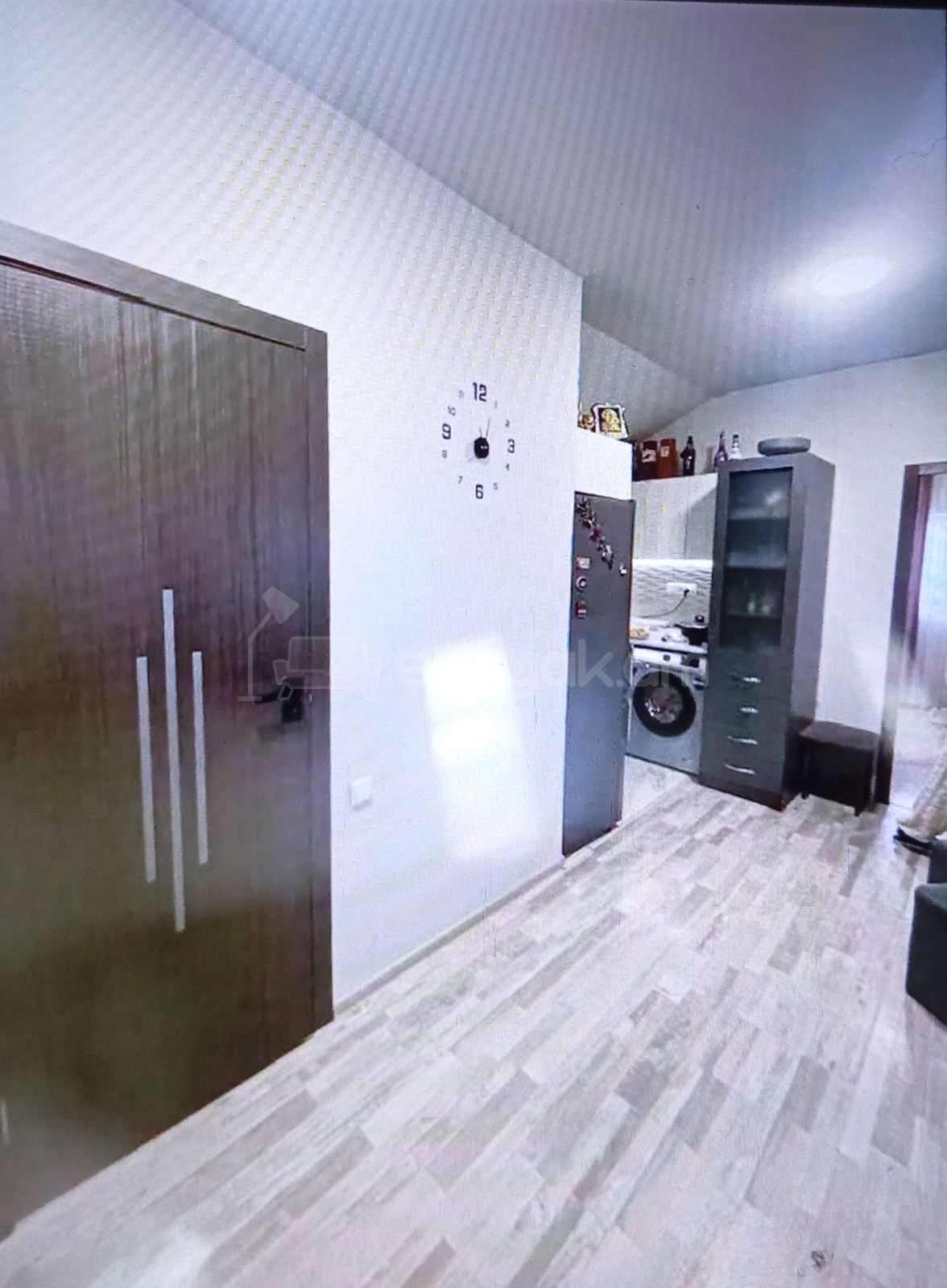 2 Սենյականոց Բնակարան Նորակառույց Քարե Շենքում, 42քմ, 3/3 հարկ, Կապիտալ Վերանորոգված