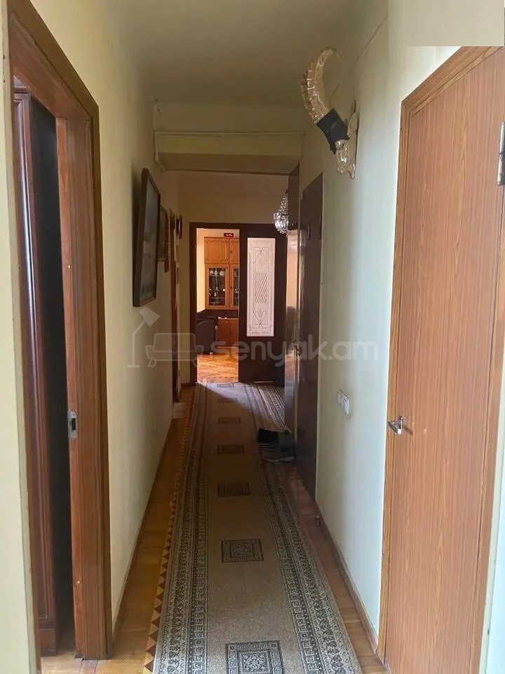 4 Սենյականոց Բնակարան, 109քմ, 7/9 հարկ, Նորմալ Վիճակում