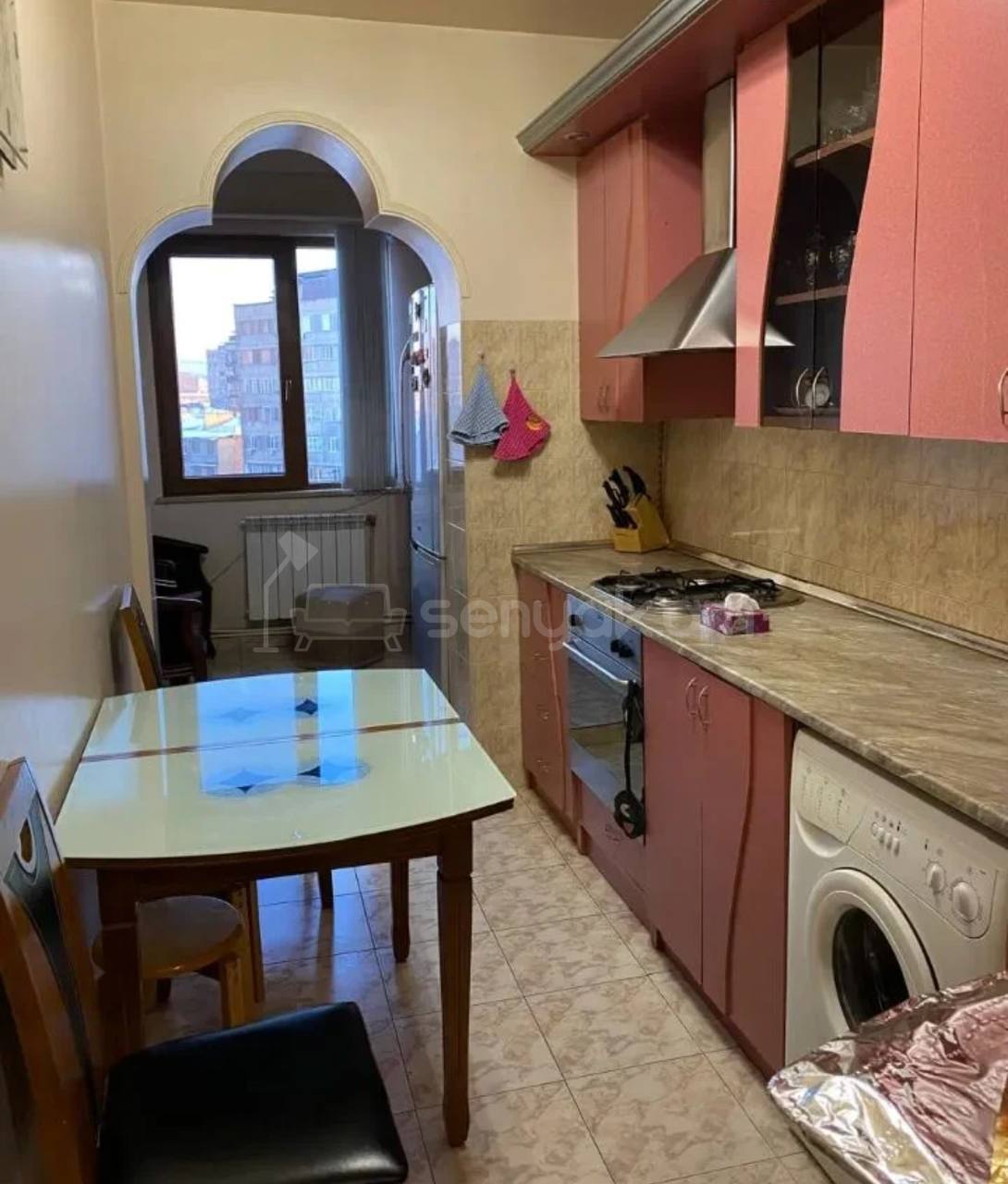 2 Սենյականոց Բնակարան, 68քմ, 8/9 հարկ, Կապիտալ Վերանորոգված, Կահավորված, Արևկող