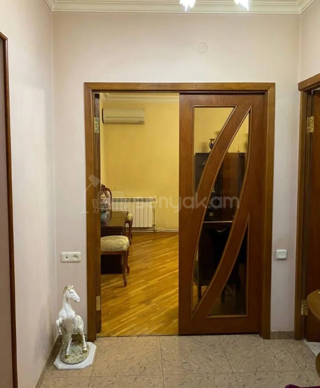 2 Սենյականոց Բնակարան, 68քմ, 8/9 հարկ, Կապիտալ Վերանորոգված, Կահավորված, Արևկող