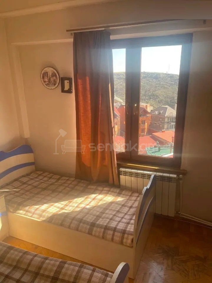 3 Սենյականոց Բնակարան, 110քմ, 7/9 հարկ, Նորմալ Վիճակում