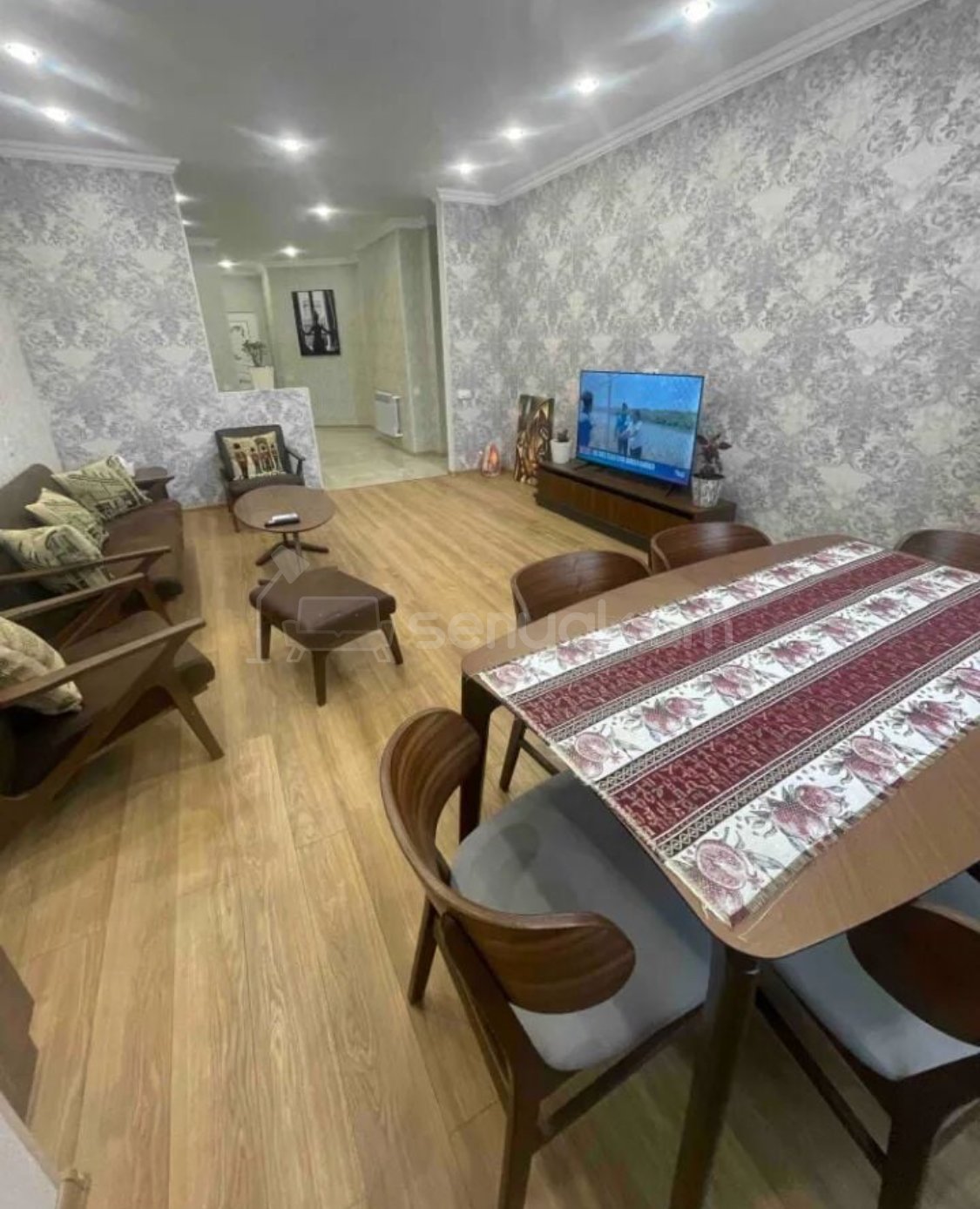 2 Սենյականոց Բնակարան Նորակառույցում, 74քմ, 9/10 հարկ, Դիզայներական Վերանորոգված