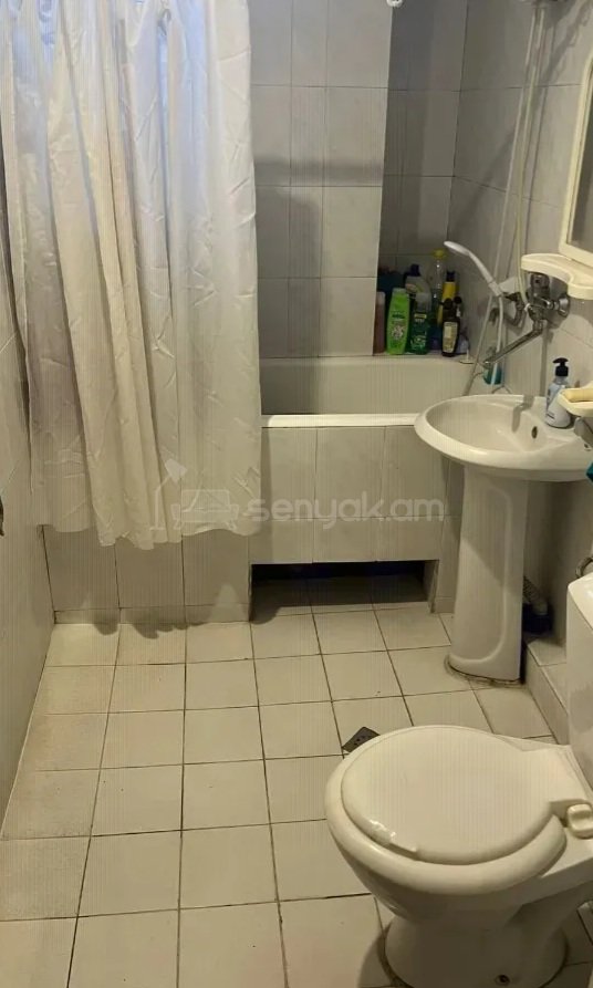 1 Սենյականոց Բնակարան, 45քմ, 4/9 հարկ, Կապիտալ Վերանորոգված