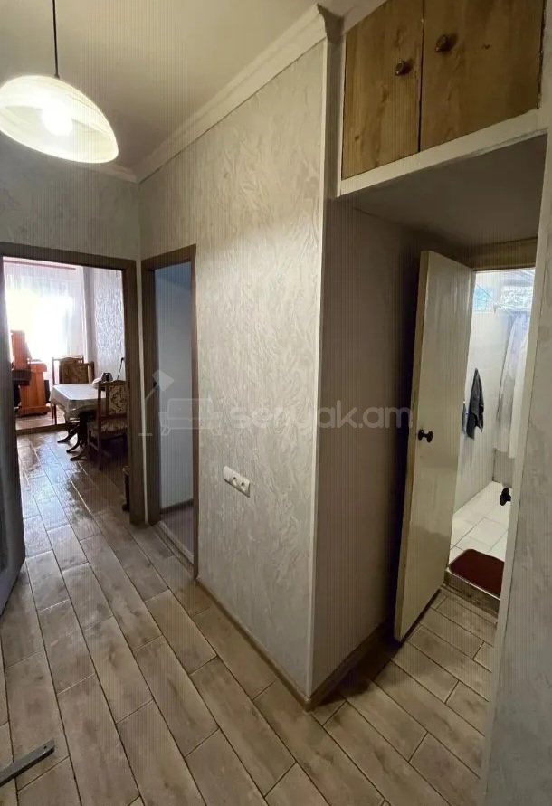 1 Սենյականոց Բնակարան, 45քմ, 4/9 հարկ, Կապիտալ Վերանորոգված