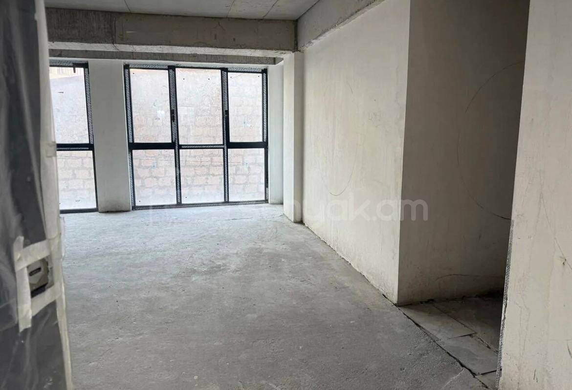 4 Սենյականոց Բնակարան, 141քմ, 2/16 հարկ, Զրոյական Վիճակում