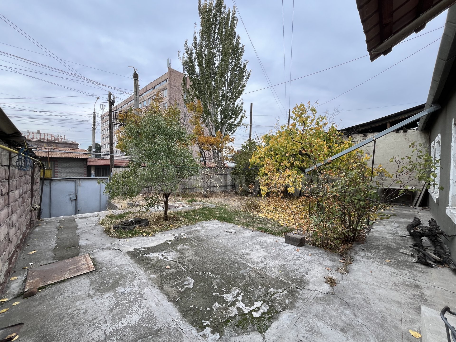 Բնակելի Նշանակության Հողատարածք, 404քմ, Խմելու Ջրով, Էլեկտրականությամբ