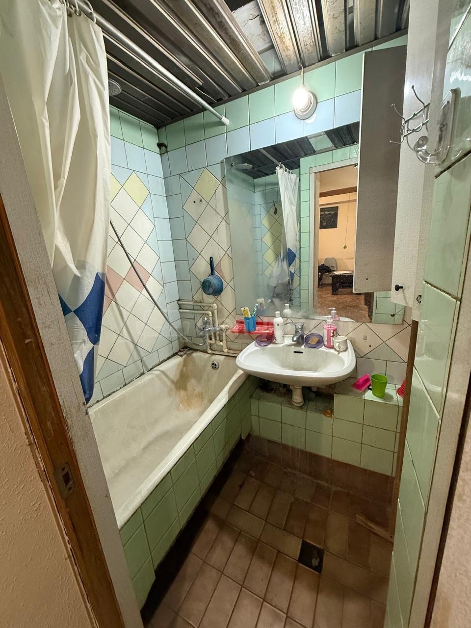 1 Սենյականոց Բնակարան, 41քմ, 8/10 հարկ, Կոսմետիկ Վերանորոգված