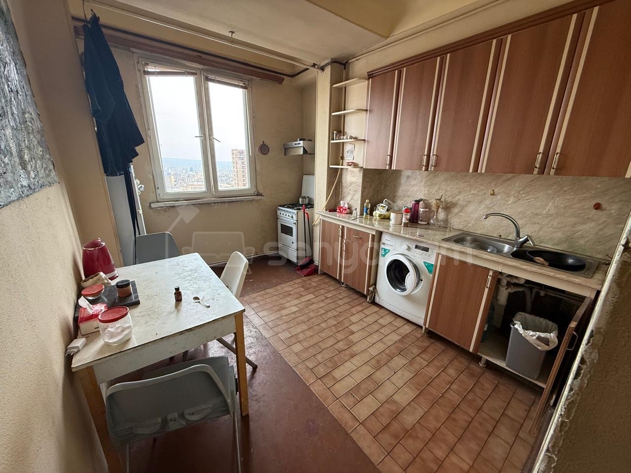 1 Սենյականոց Բնակարան, 41քմ, 8/10 հարկ, Նորմալ Վիճակում