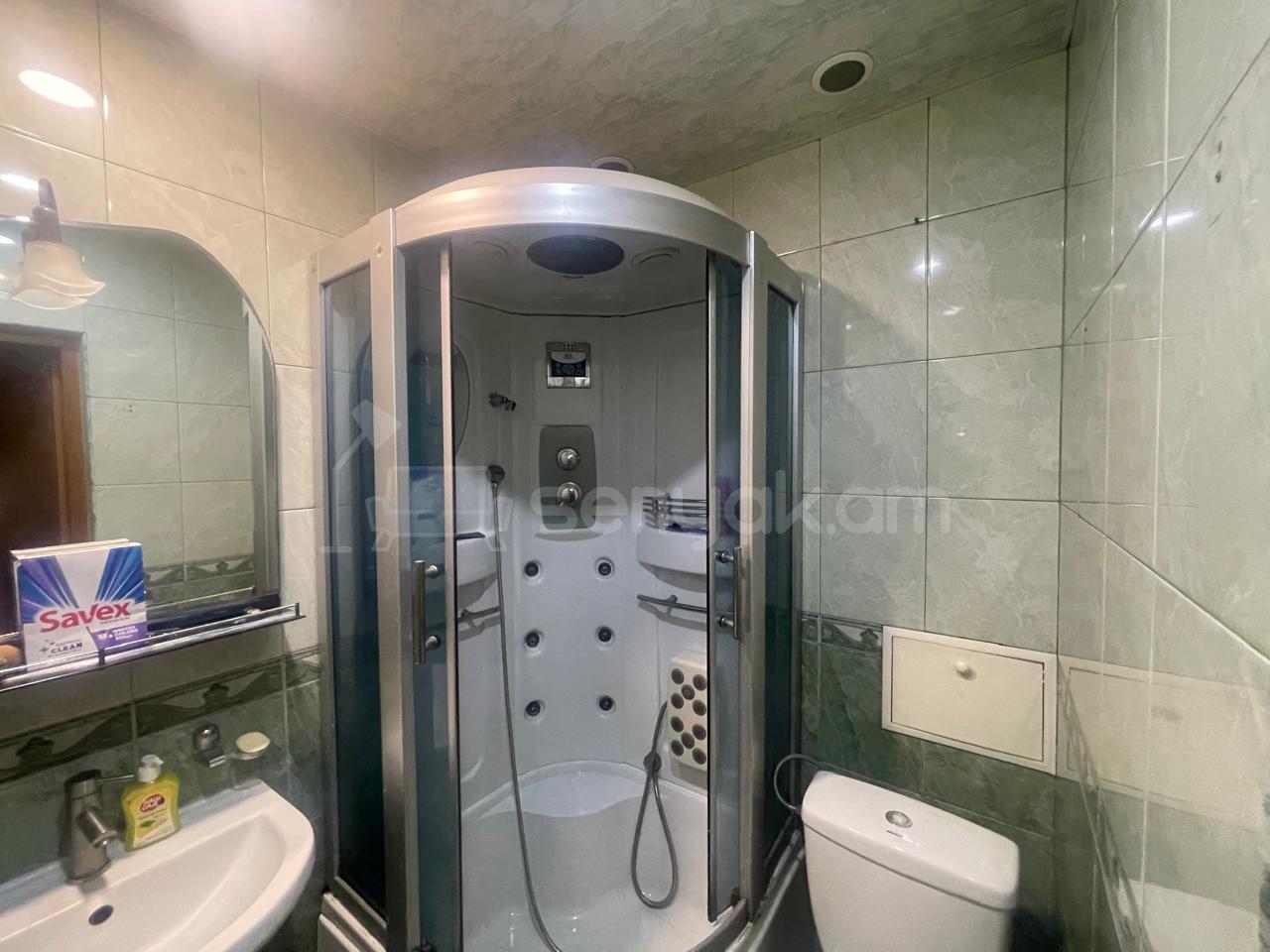 4 Սենյականոց Բնակարան, 80քմ, 1/9 հարկ, Կապիտալ Վերանորոգված