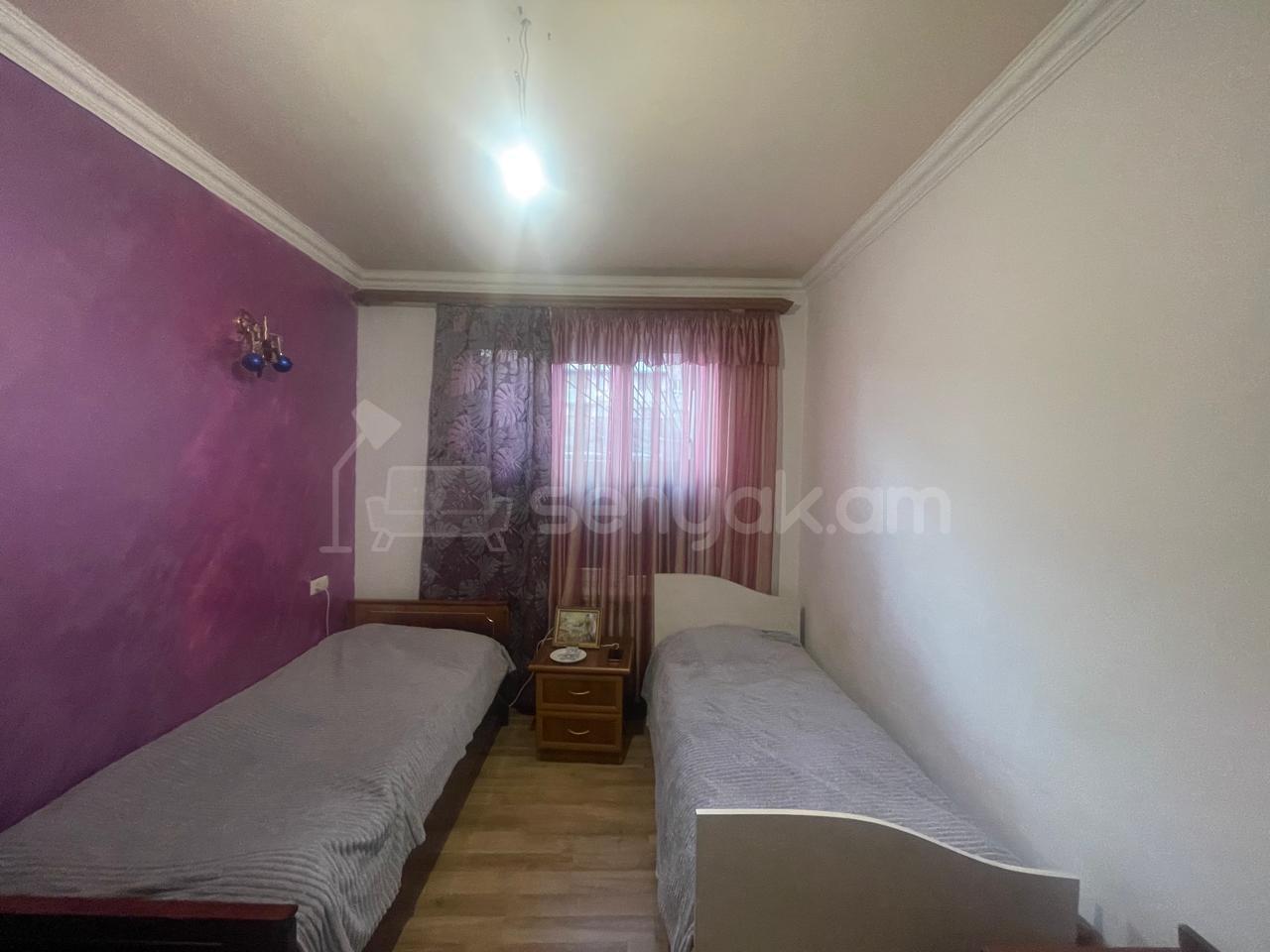 4 Սենյականոց Բնակարան, 80քմ, 1/9 հարկ, Կապիտալ Վերանորոգված