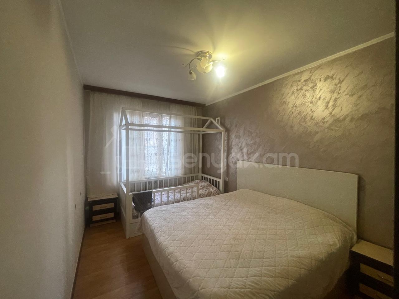 4 Սենյականոց Բնակարան, 80քմ, 1/9 հարկ, Կապիտալ Վերանորոգված