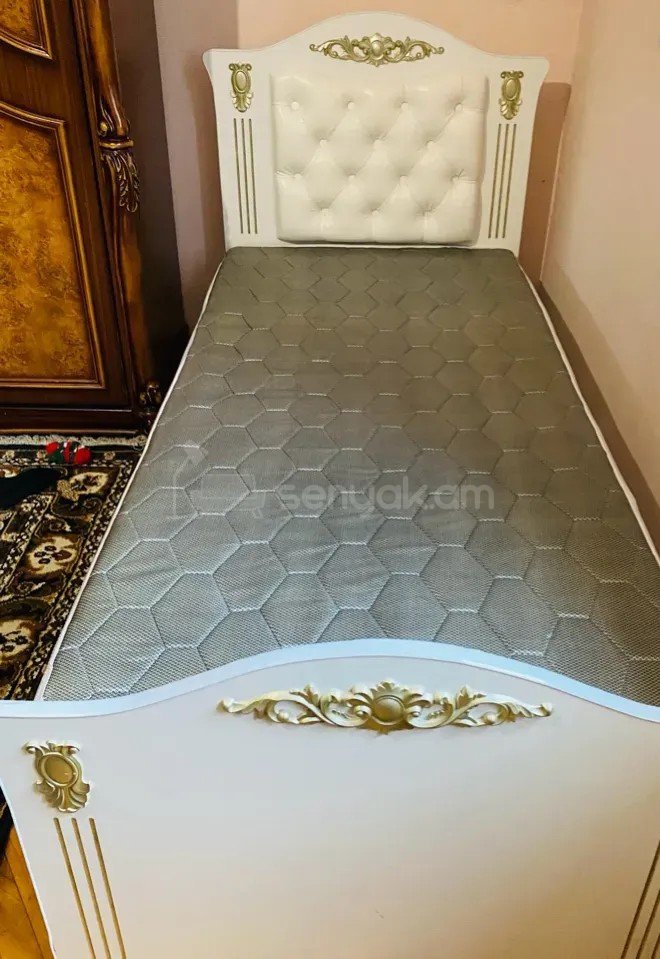 2 Սենյականոց Բնակարան, 65քմ, 6/9 հարկ, Նորմալ Վիճակում