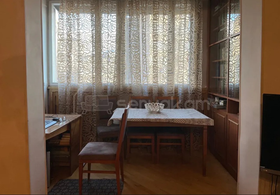 3 Սենյականոց Բնակարան, 78քմ, 5/9 հարկ, Նորմալ Վիճակում