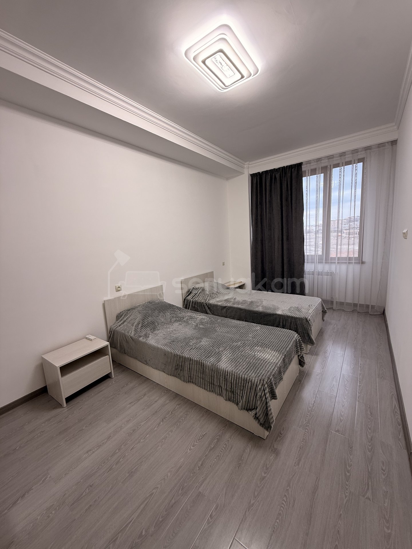 3 Սենյականոց Բնակարան Նորակառույցում, 92քմ, 5/8 հարկ, Դիզայներական Վերանորոգված, Կահավորված