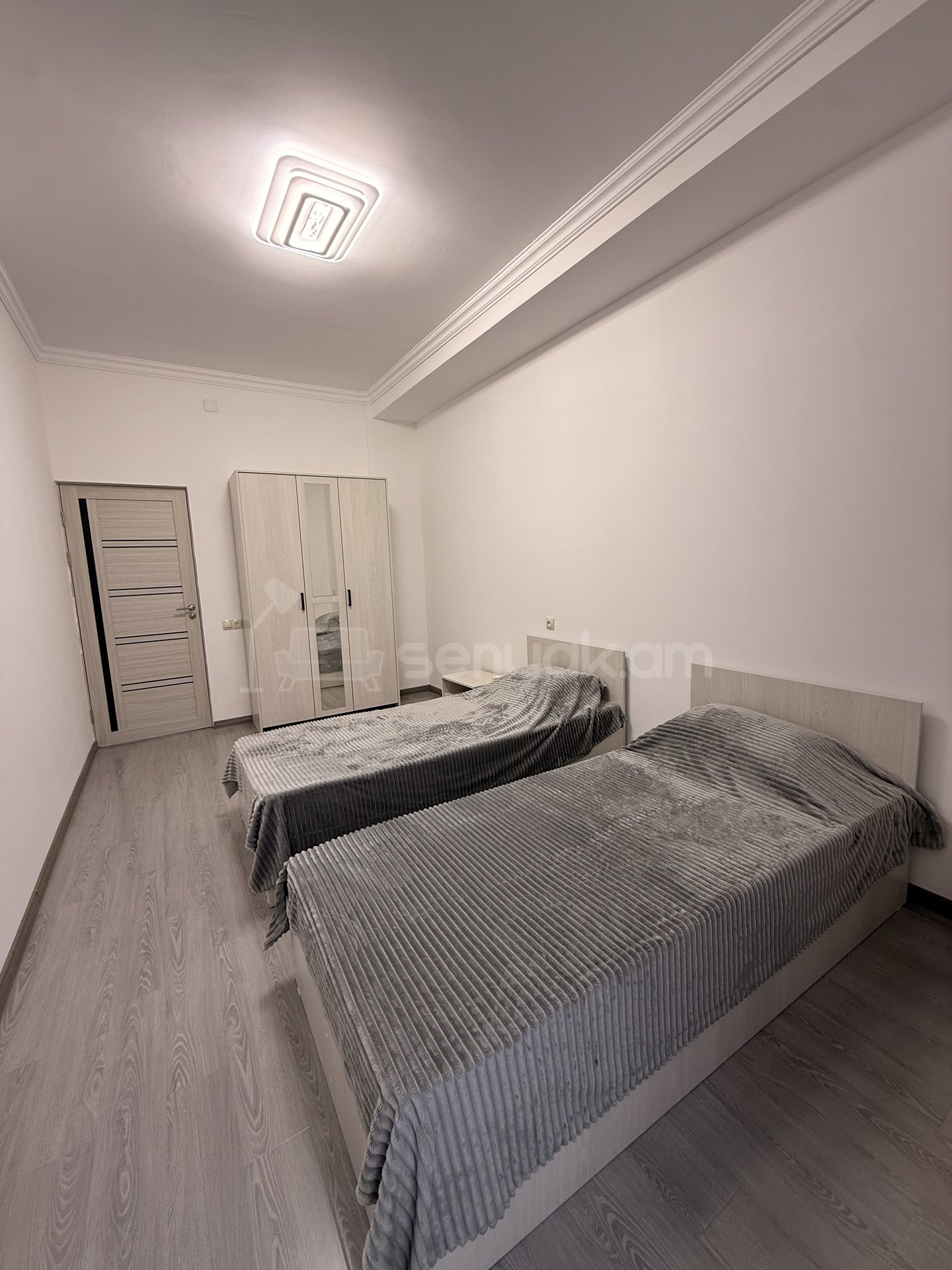 3 Սենյականոց Բնակարան Նորակառույցում, 92քմ, 5/8 հարկ, Դիզայներական Վերանորոգված, Կահավորված