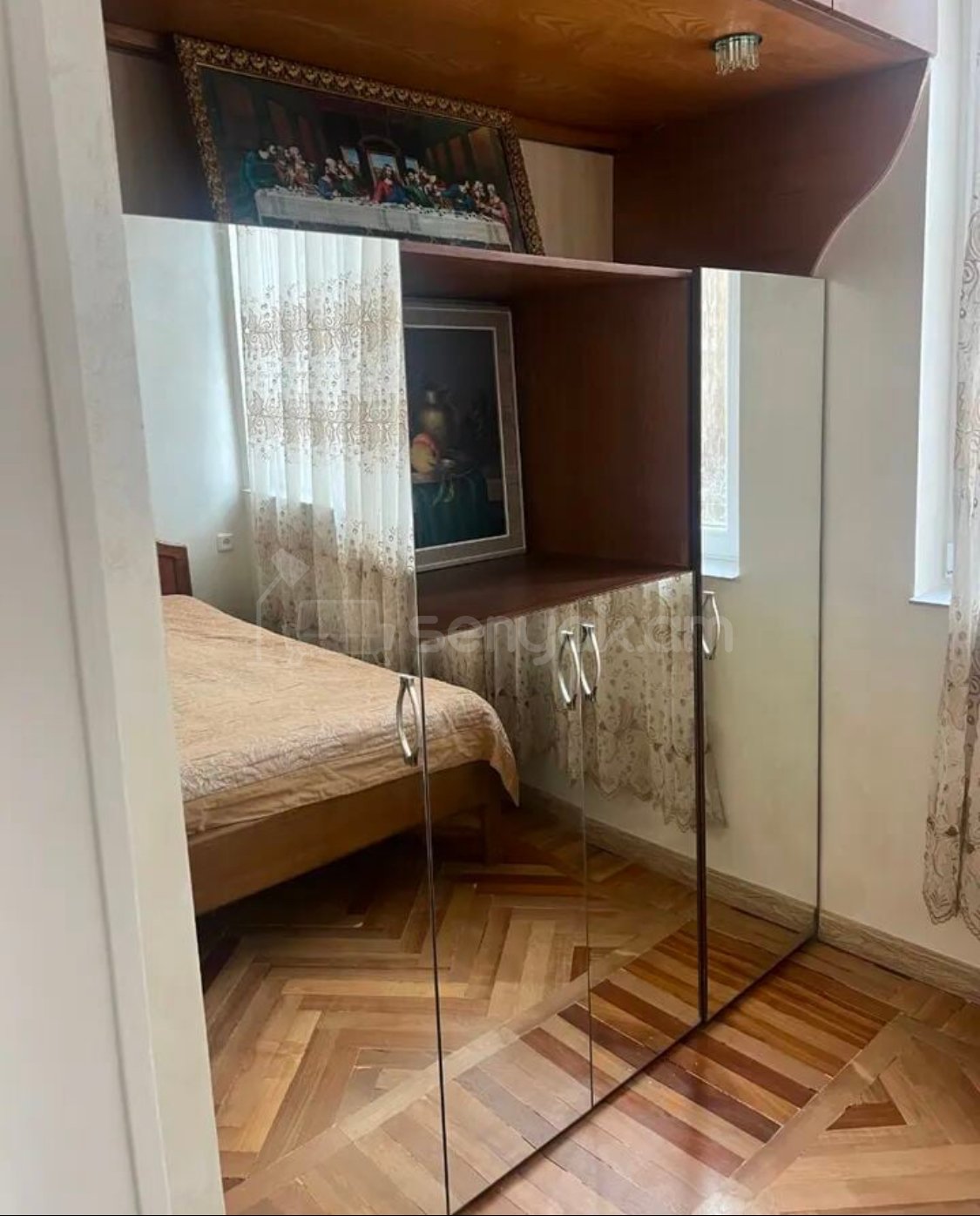 2 Սենյականոց Բնակարան Քարե Շենքում, 60քմ, 4/5 հարկ, Նորմալ Վիճակում, Կահավորված