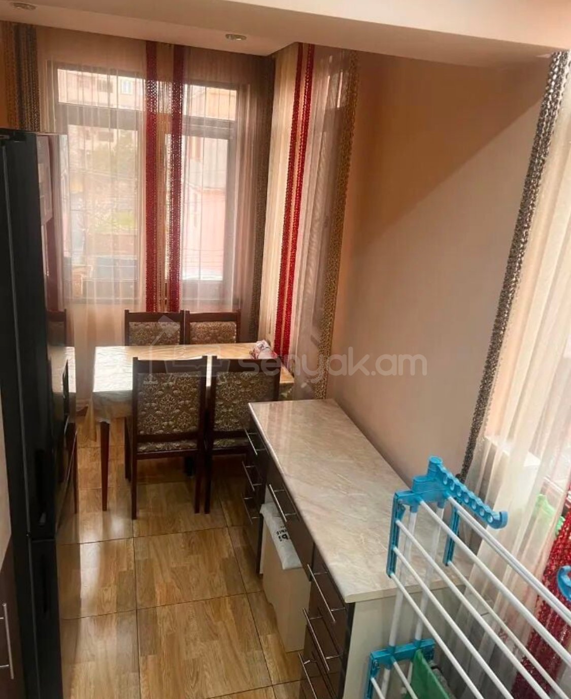 2 Սենյականոց Բնակարան Քարե Շենքում, 50քմ, 2/5 հարկ, Կապիտալ Վերանորոգված, Կահավորված