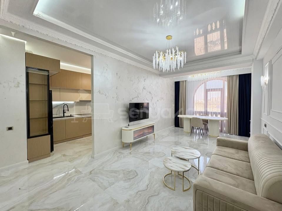 4 Սենյականոց Բնակարան Նորակառույցում, 124քմ, 8/9 հարկ, Դիզայներական Վերանորոգված