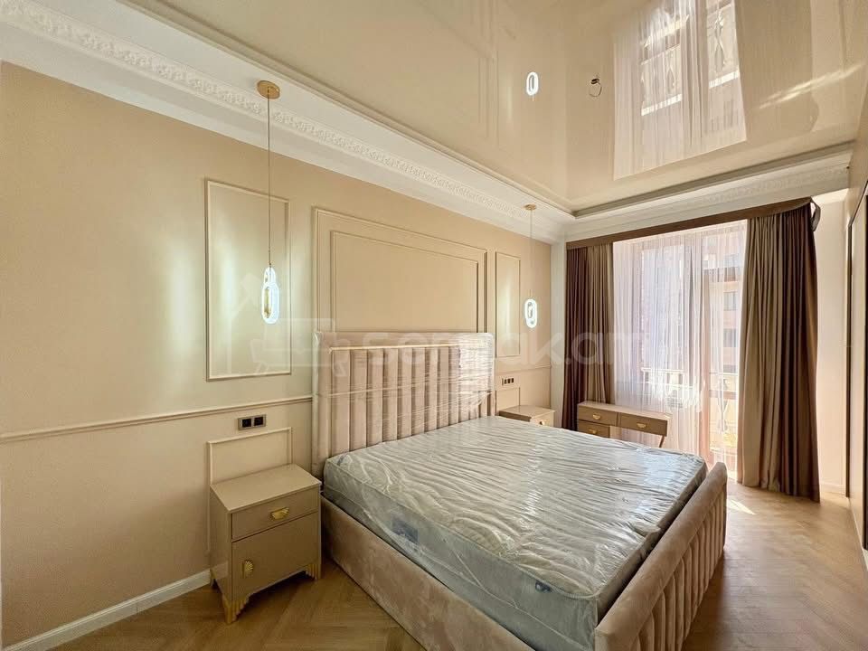 4 Սենյականոց Բնակարան Նորակառույցում, 124քմ, 8/9 հարկ, Դիզայներական Վերանորոգված