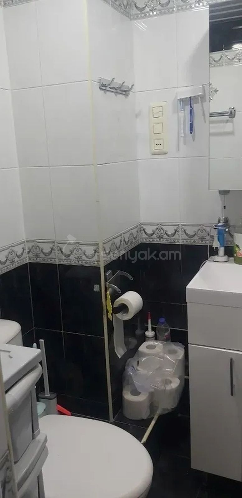 2 Սենյականոց Բնակարան, 40քմ, 6/9 հարկ, Կապիտալ Վերանորոգված