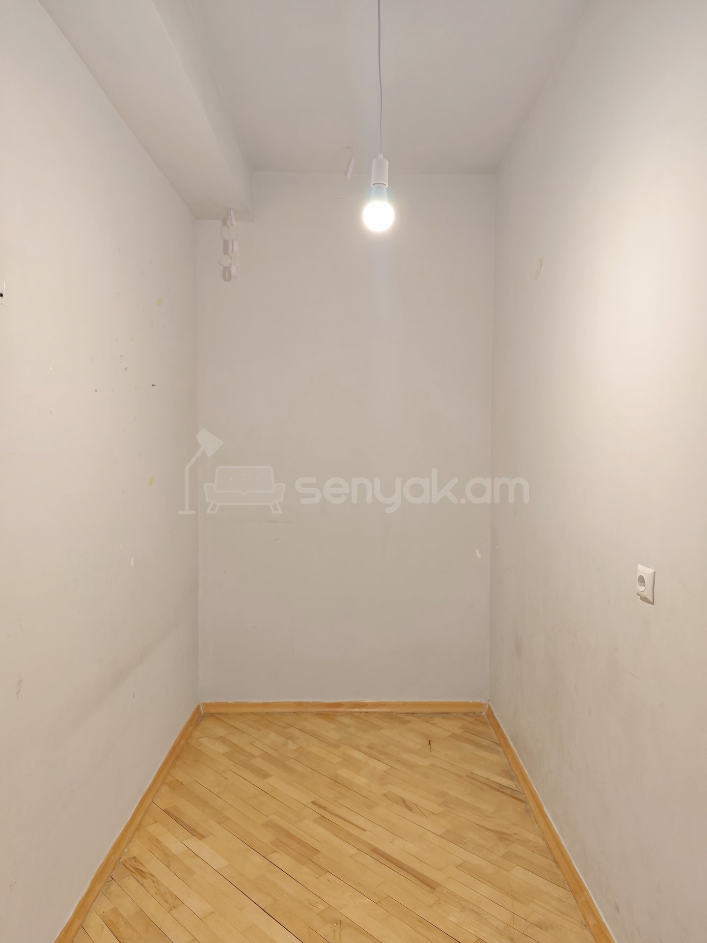 4 Սենյականոց Բնակարան Նորակառույցում, 92քմ, 7/13 հարկ, Կապիտալ Վերանորոգված, Մասամբ Կահավորված, Արևկող