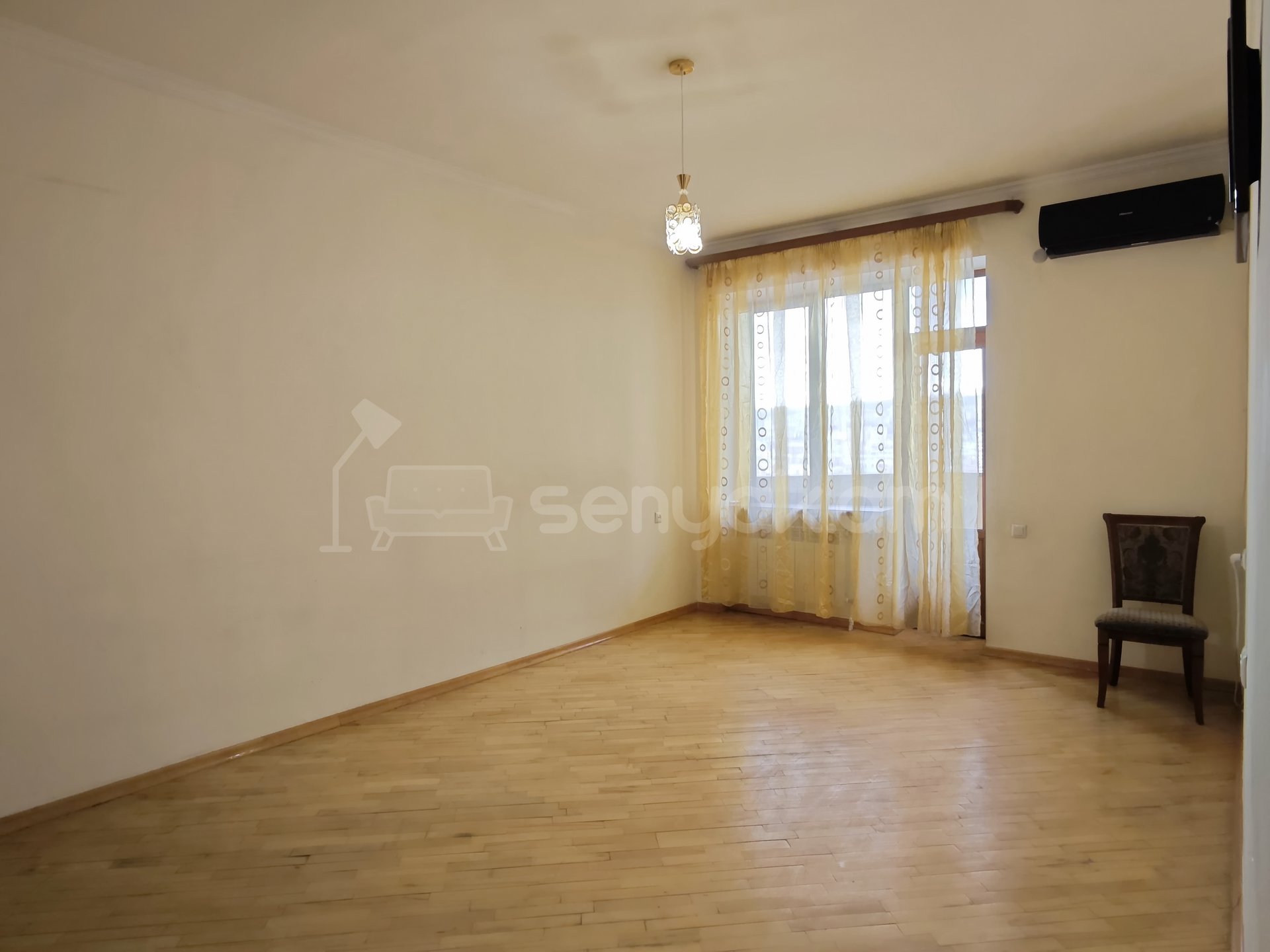 4 Սենյականոց Բնակարան Նորակառույցում, 92քմ, 7/13 հարկ, Կապիտալ Վերանորոգված, Մասամբ Կահավորված, Արևկող