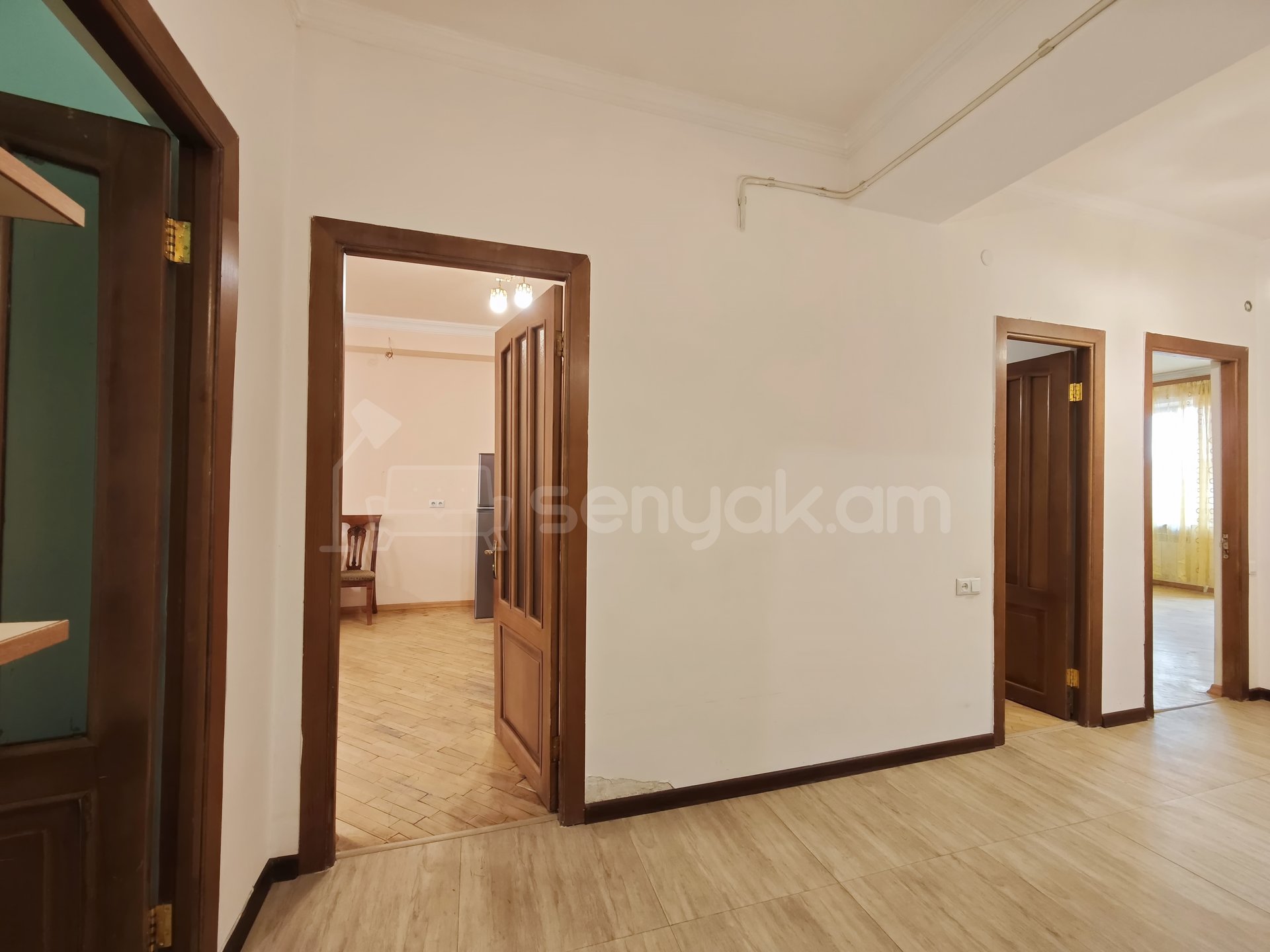 4 Սենյականոց Բնակարան Նորակառույցում, 92քմ, 7/13 հարկ, Կապիտալ Վերանորոգված, Մասամբ Կահավորված, Արևկող