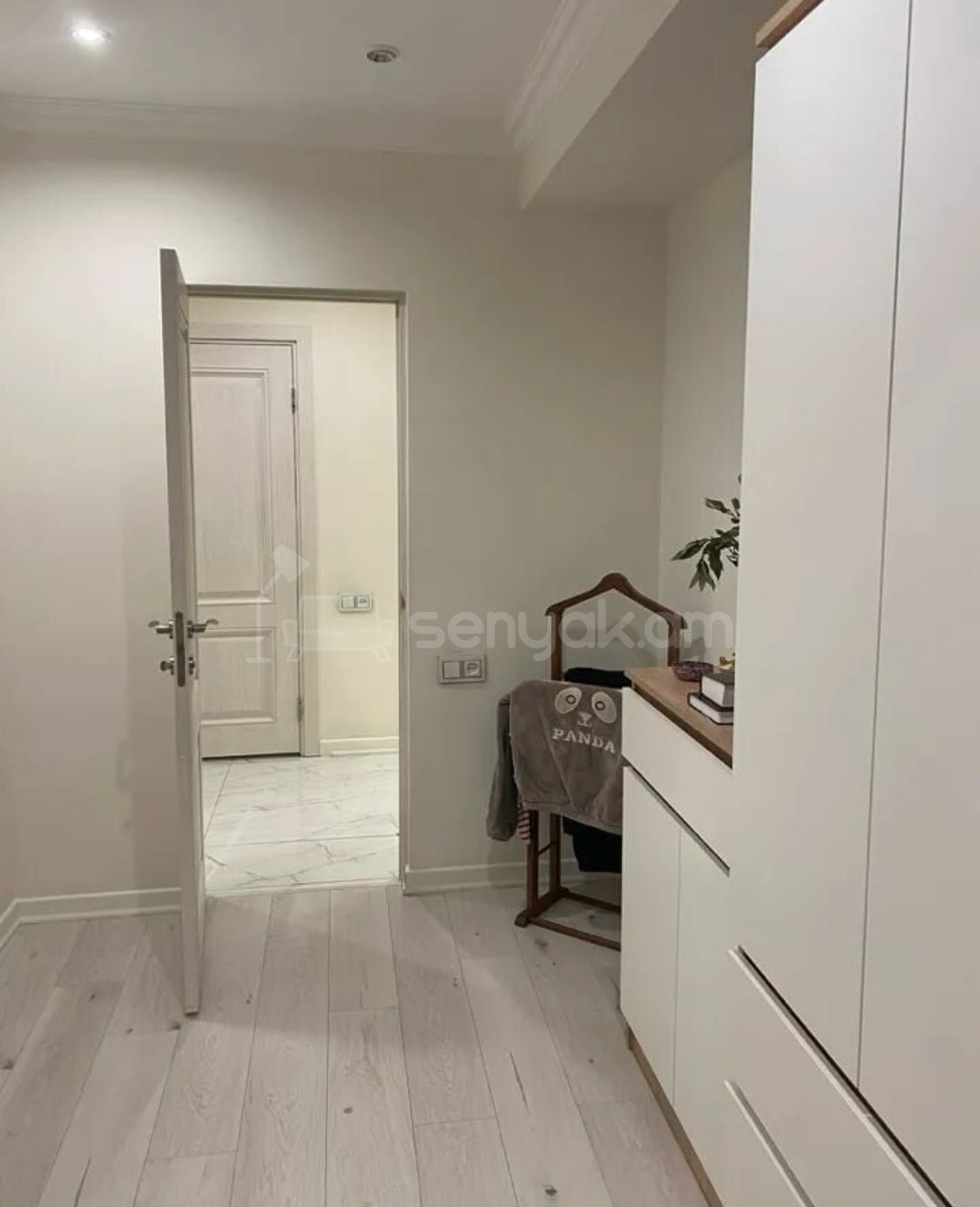 4 Սենյականոց Բնակարան, 99քմ, 9/16 հարկ, Դիզայներական Վերանորոգված