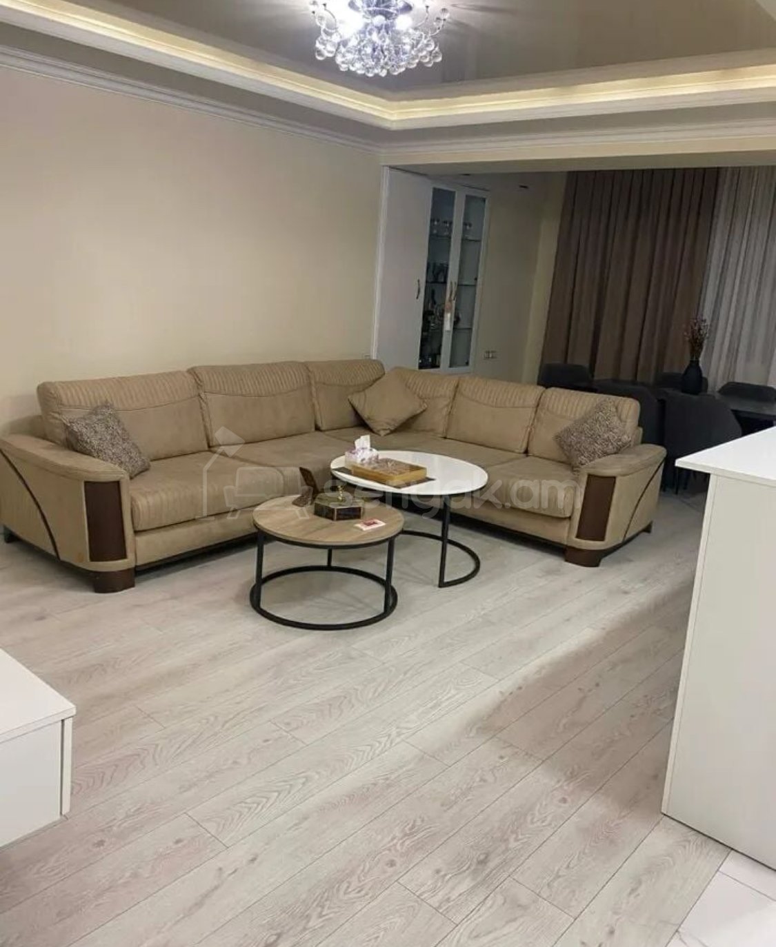 4 Սենյականոց Բնակարան, 99քմ, 9/16 հարկ, Դիզայներական Վերանորոգված