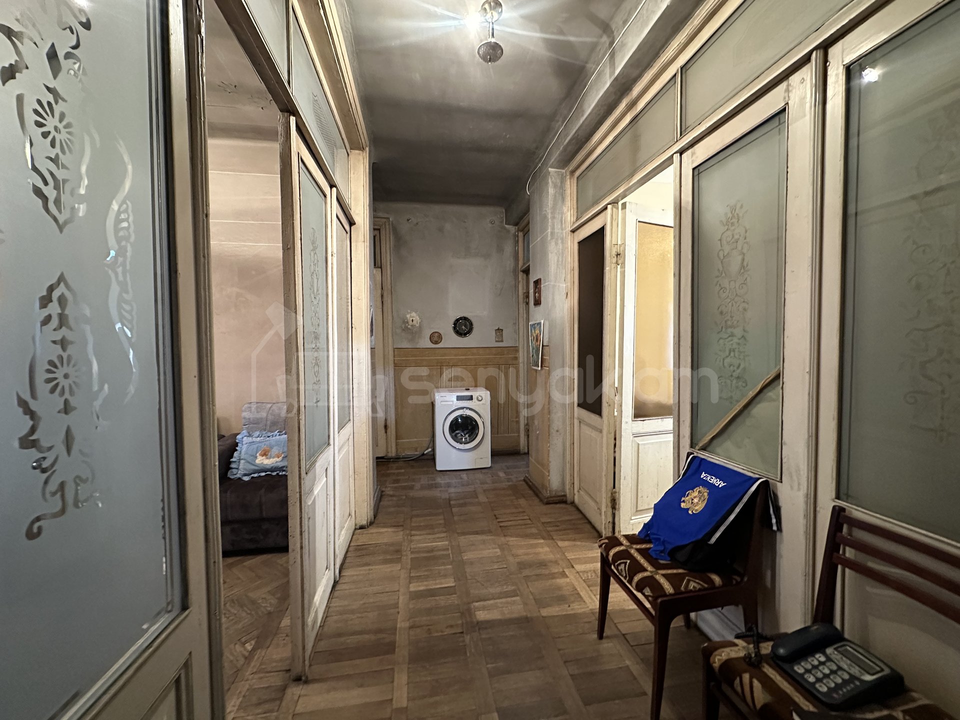 5 Սենյականոց Բնակարան Քարե Շենքում, 100քմ, 5/5 հարկ, Կոսմետիկ Վերանորոգված