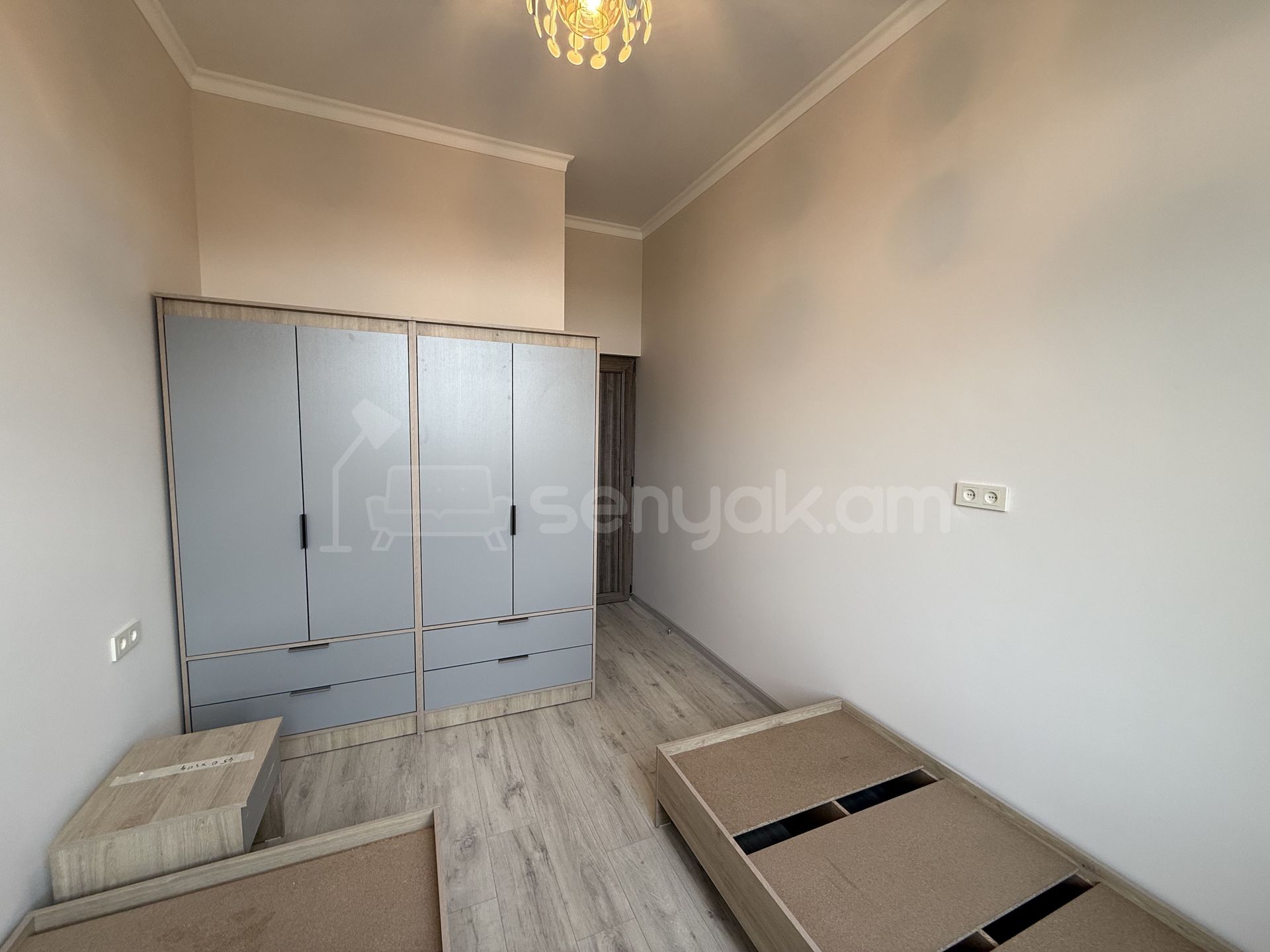 3 Սենյականոց Բնակարան Քարե Շենքում, 65քմ, 2/5 հարկ, Կոսմետիկ Վերանորոգված