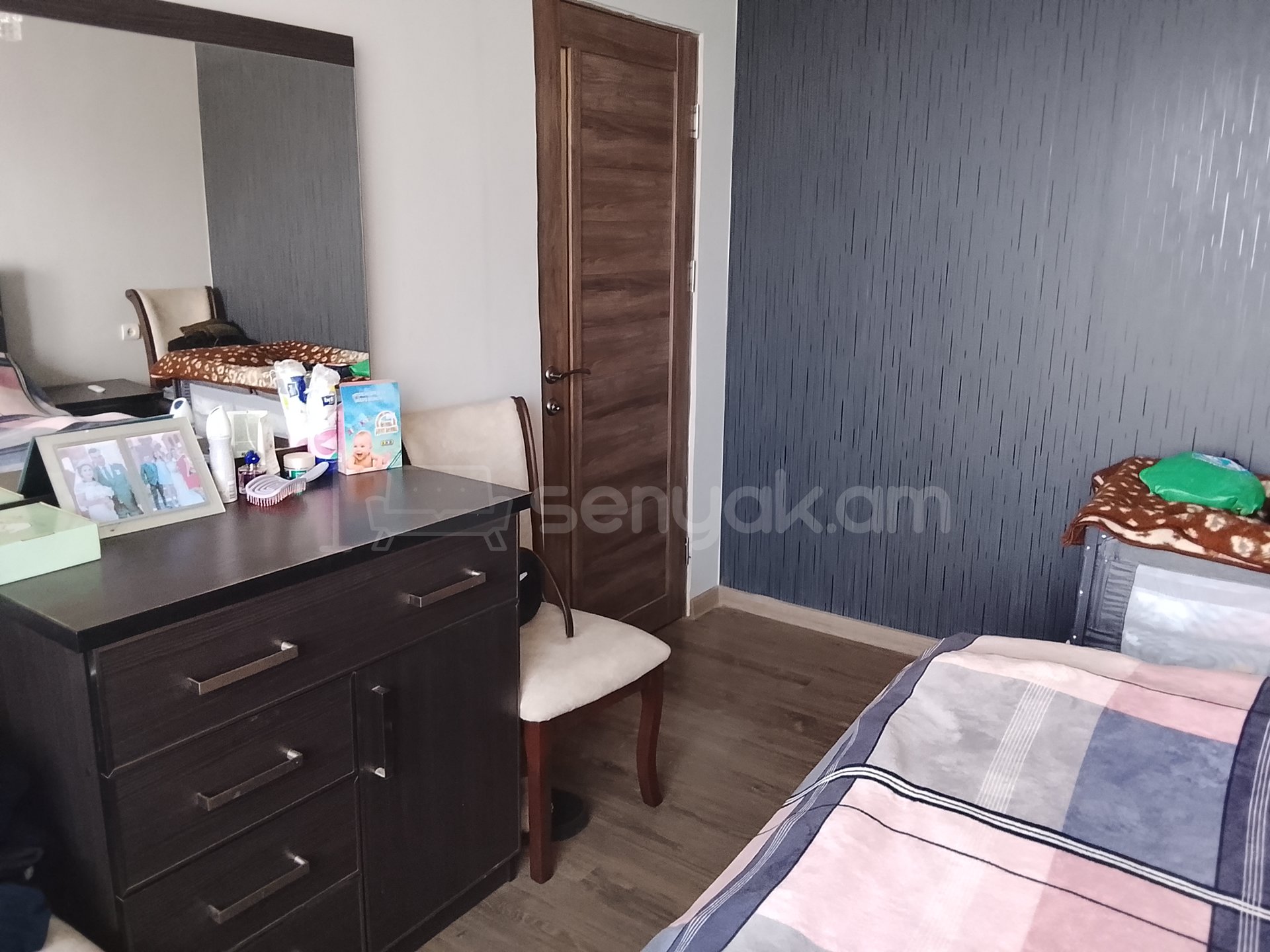 3 Սենյականոց Բնակարան, 80քմ, 11/14 հարկ, Նորմալ Վիճակում