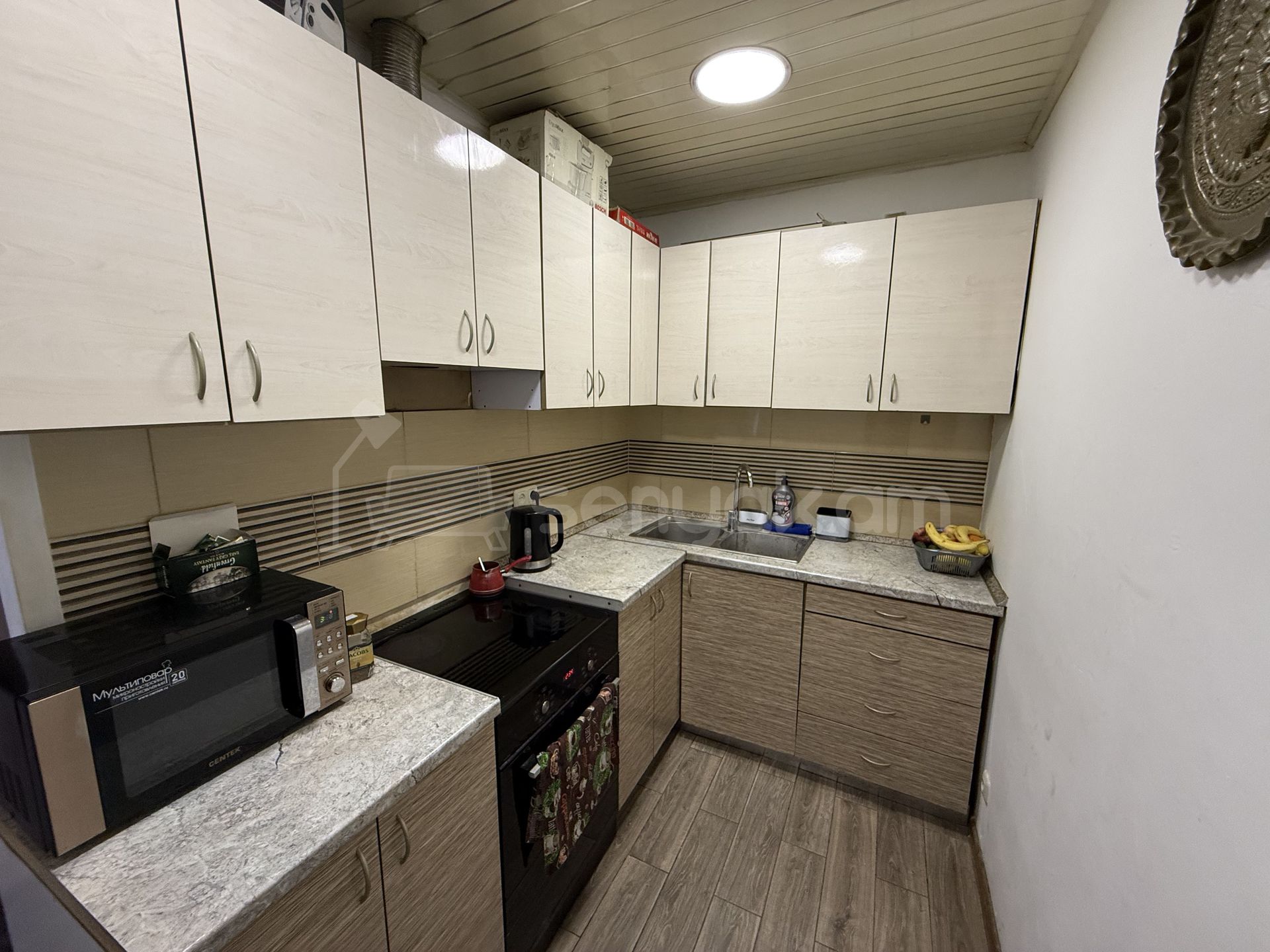 6 Սենյականոց Սեփական Տուն, 182քմ, Նորմալ Վիճակում, Ավտոտնակով