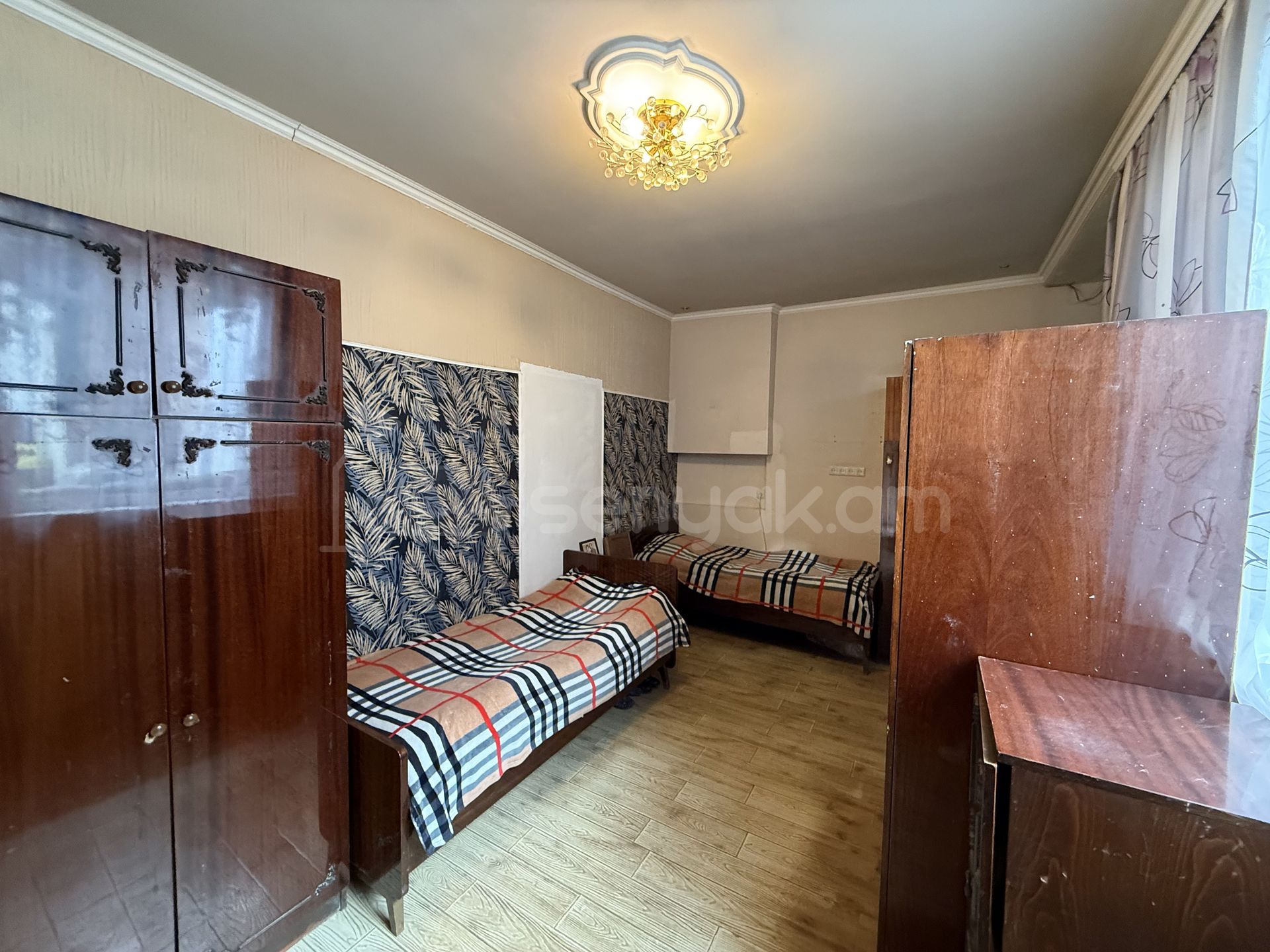 6 Սենյականոց Սեփական Տուն, 182քմ, Նորմալ Վիճակում, Ավտոտնակով