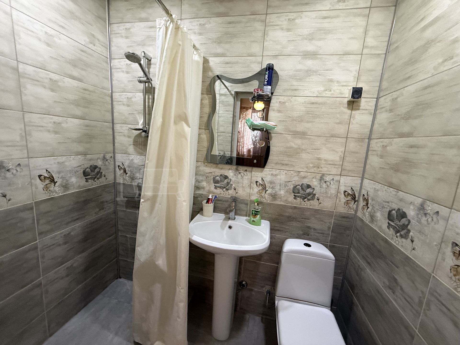 6 Սենյականոց Սեփական Տուն, 182քմ, Նորմալ Վիճակում, Ավտոտնակով