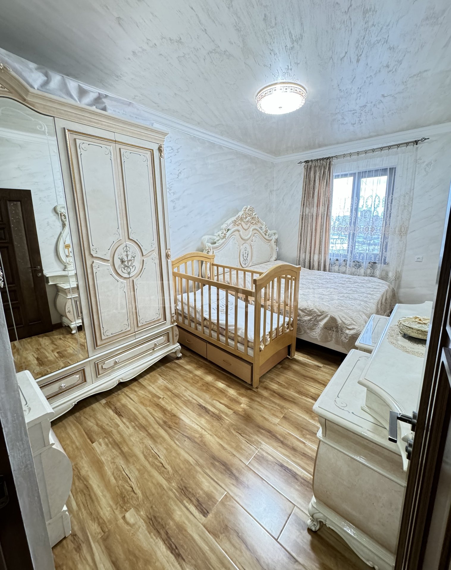 3 Սենյականոց Բնակարան, 70քմ, 7/9 հարկ, Կապիտալ Վերանորոգված, Կահավորված, Արևկող