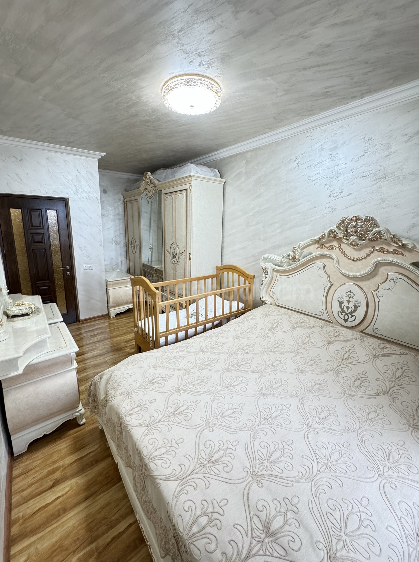 3 Սենյականոց Բնակարան, 70քմ, 7/9 հարկ, Կապիտալ Վերանորոգված, Կահավորված, Արևկող