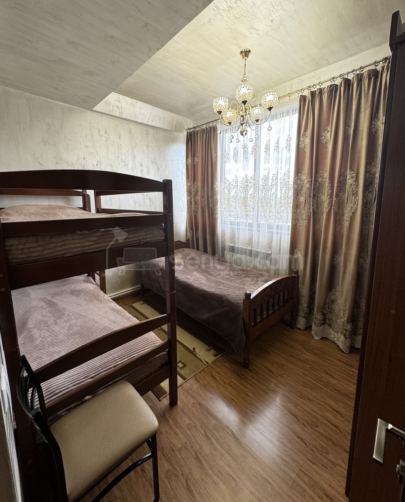 3 Սենյականոց Բնակարան, 70քմ, 7/9 հարկ, Կապիտալ Վերանորոգված, Կահավորված, Արևկող