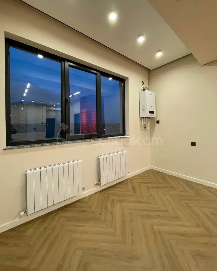 3 Սենյականոց Բնակարան Նորակառույցում, 65քմ, 10/15 հարկ, Դիզայներական Վերանորոգված